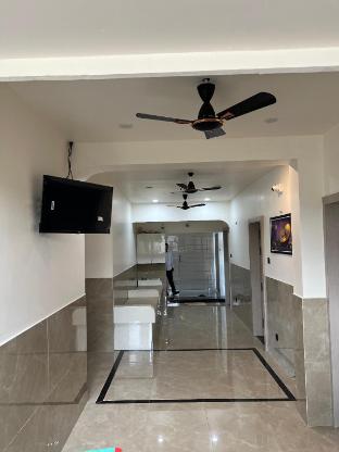 hotel radhika