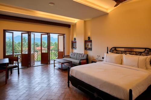 hotel sonar bangla ajodhya hill