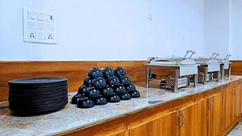 white panda hotels royal inn