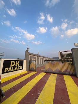 hotel dk palace kishangarh