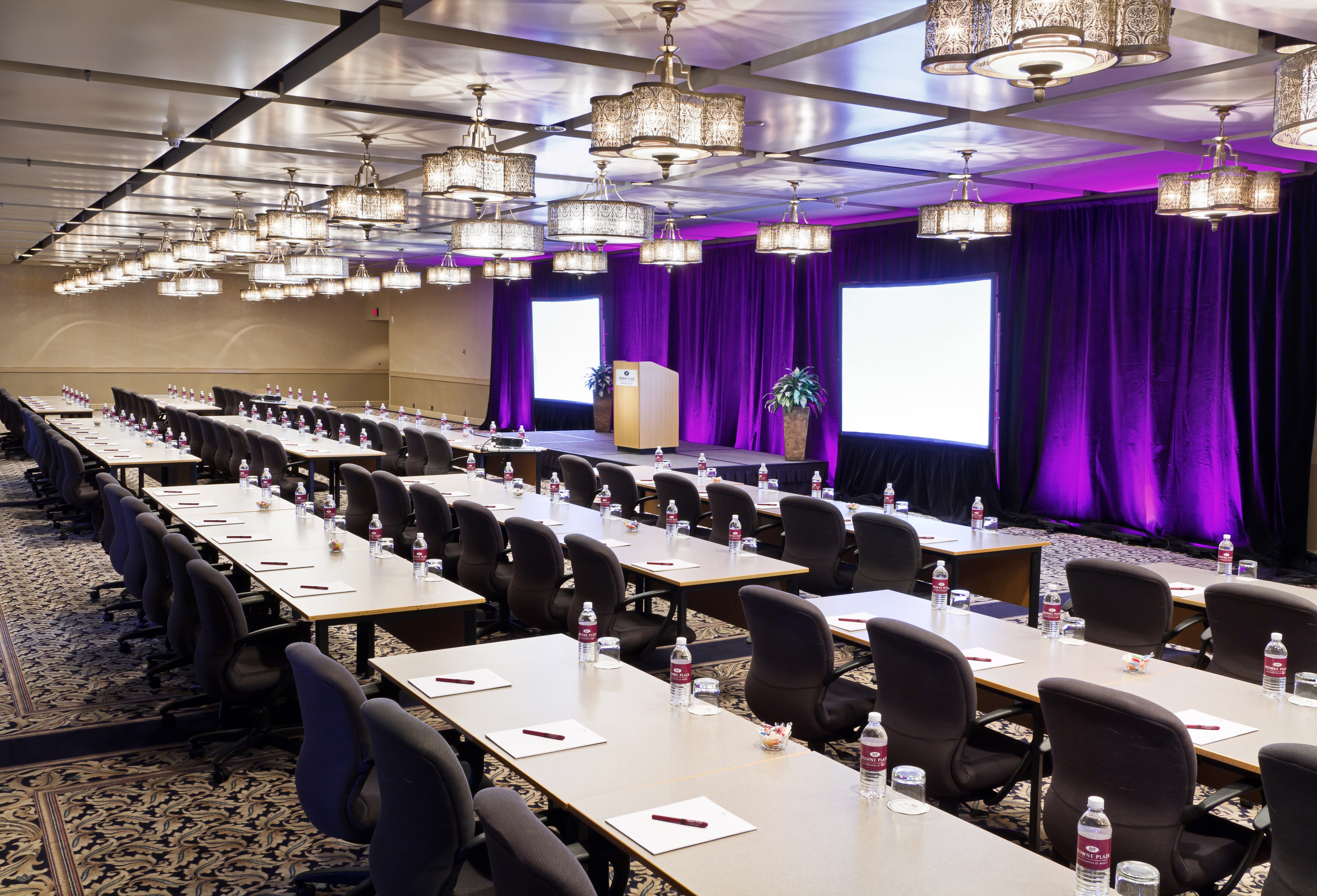 crowne plaza minneapolis west by ihg