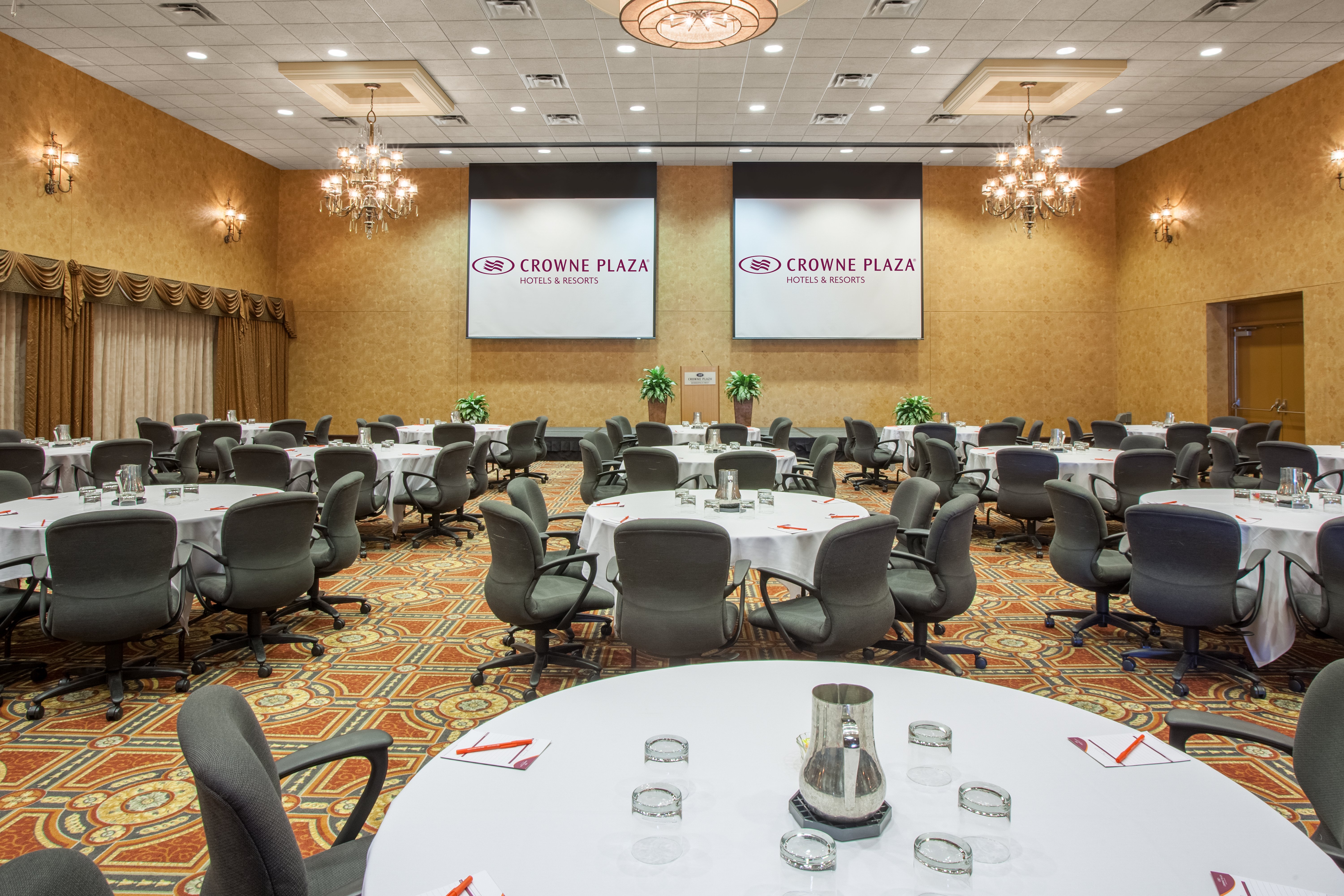 crowne plaza minneapolis west by ihg