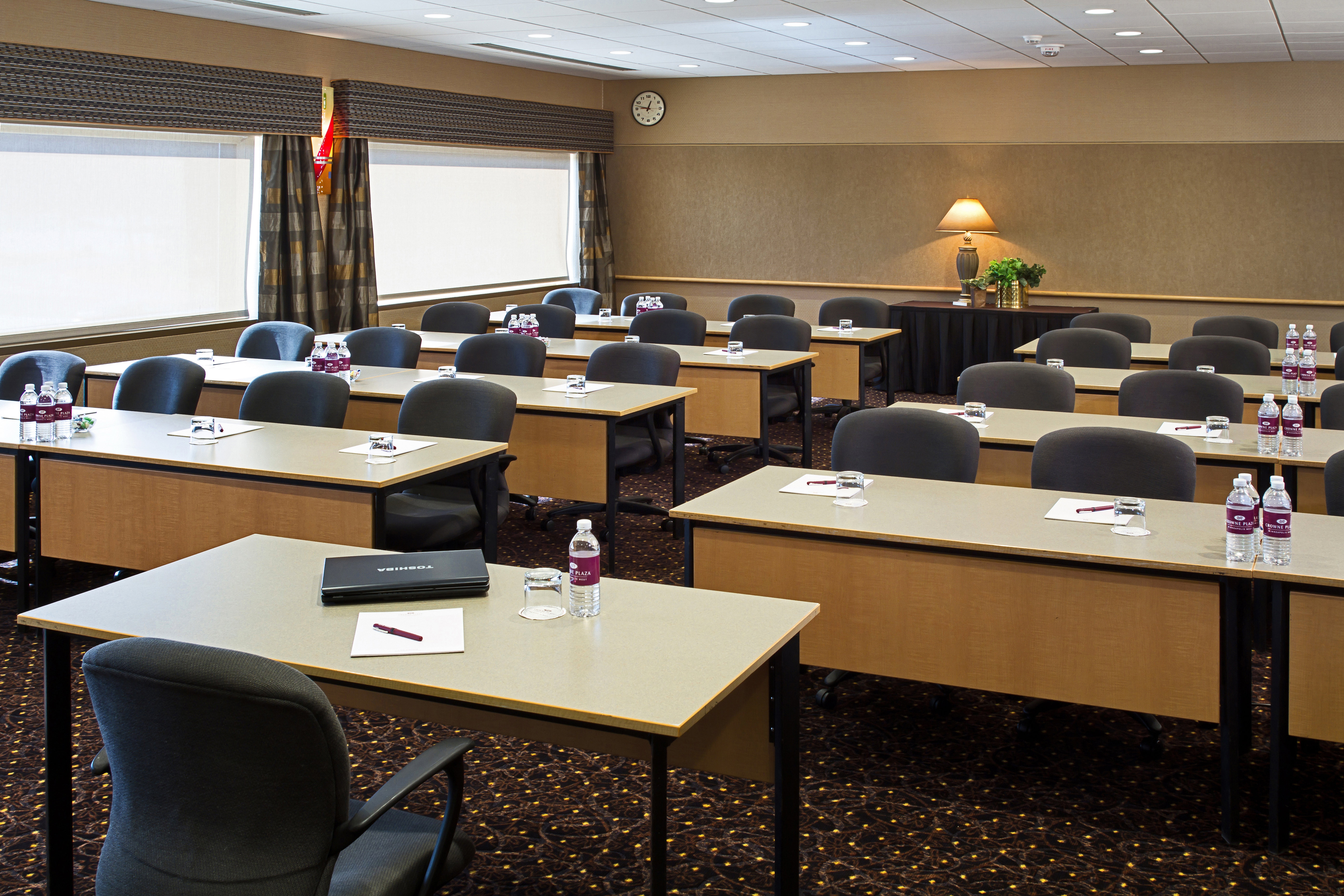 crowne plaza minneapolis west by ihg