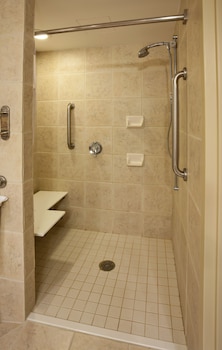 Crowne Plaza Minneapolis West By Ihg,Minneapolis>>Golden Valley,4 star