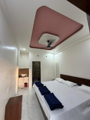 moreshwar pride and residency