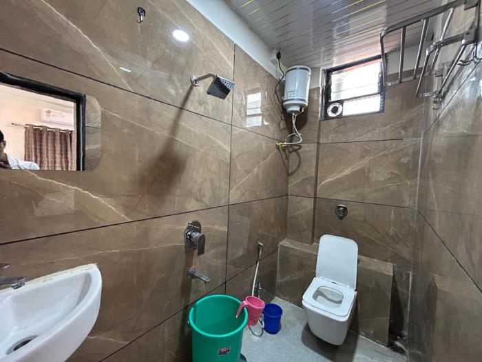 moreshwar pride and residency