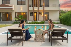 stayvista at eleganza resort