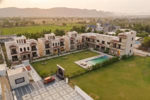 stayvista at eleganza resort