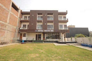 hotel cresta inn