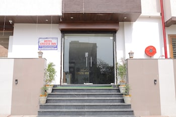 hotel cresta inn