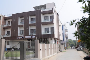 Hotel Cresta Inn,,3 star