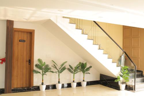 hotel cresta inn