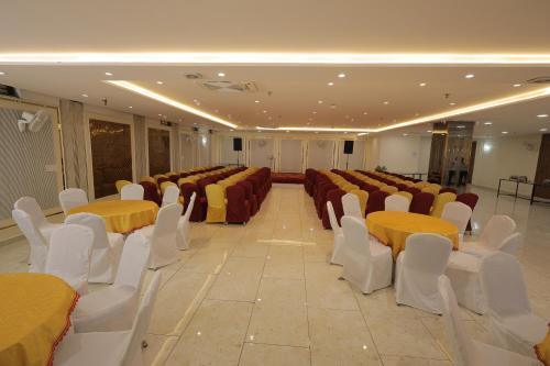 hotel cresta inn