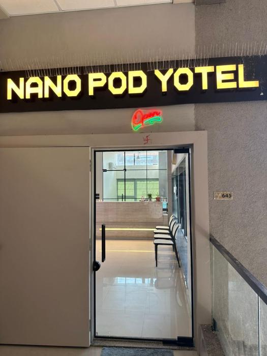 nano pod hotel