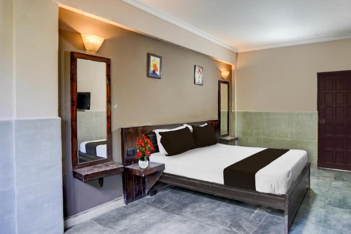 hotel o calangute baga crossway formerly rustic village