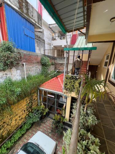 essar cottage