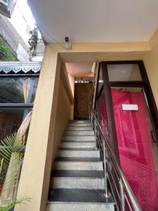 essar cottage