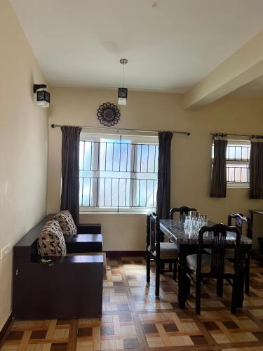 essar cottage