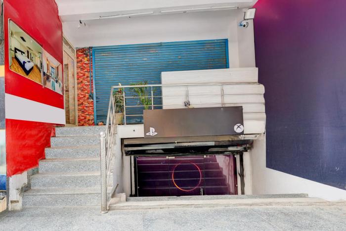 collection o sector 7 dwarka formerly aakarshan residency