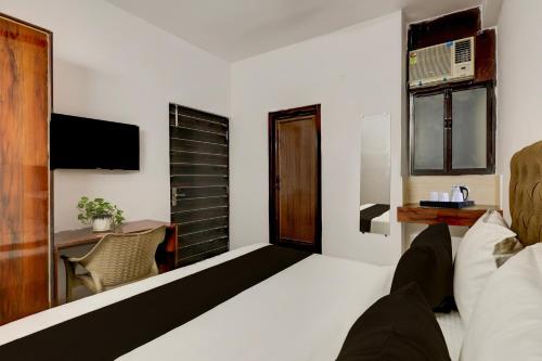 collection o sector 7 dwarka formerly aakarshan residency