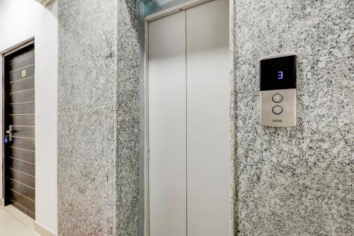 collection o sector 7 dwarka formerly aakarshan residency