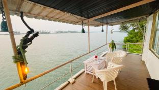 tropical bay by malpe udupi