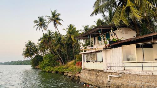 tropical bay by malpe udupi
