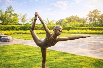 vivanta ekta nagar statue of unity