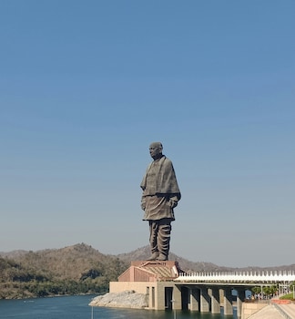 vivanta ekta nagar statue of unity