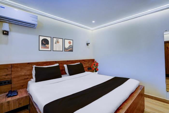super collection o baga beach goa formerly traveller guest house