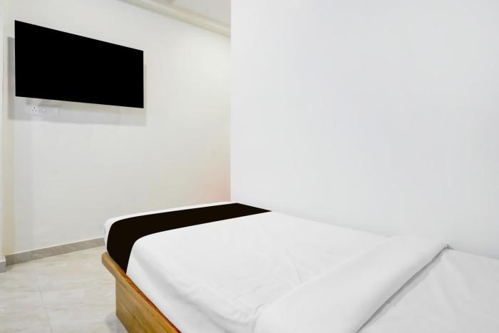 super hotel o nashik road railway station
