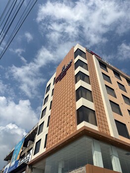 hotel amyra