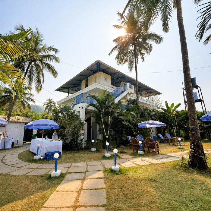 ekam