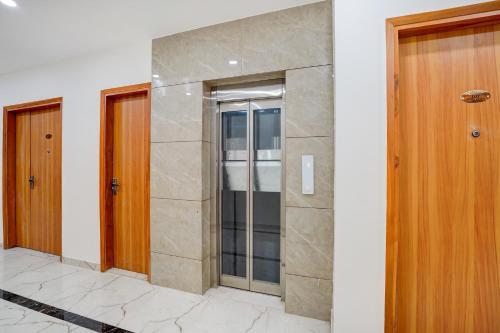Super Townhouse Preet Vihar Delhi,,3 star