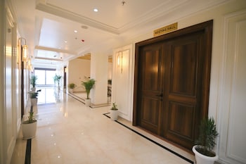 the holy awadh hotel