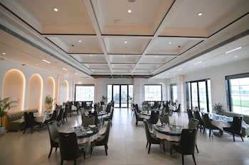 The Holy Awadh Hotel,,3 star