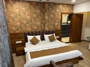 hotel central point