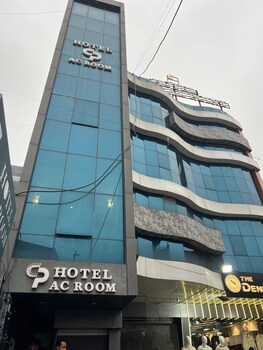 hotel central point