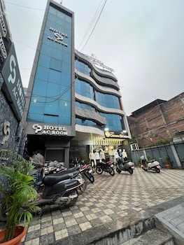 hotel central point