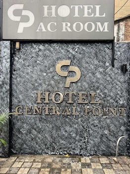 hotel central point