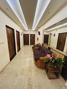 hotel dvl inn near jalmahal jaipur