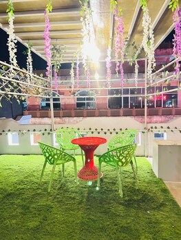 hotel dvl inn near jalmahal jaipur