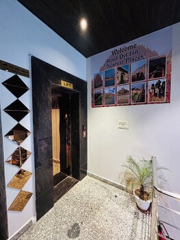 hotel dvl inn near jalmahal jaipur