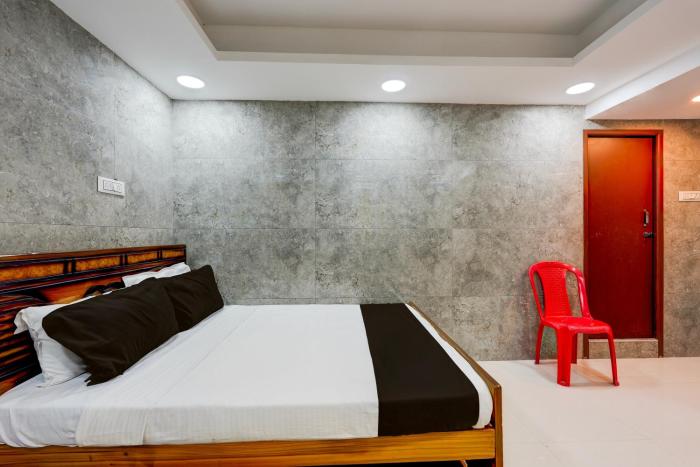 collection o karumariamman temple thiruverkadu formerly sridevi residency