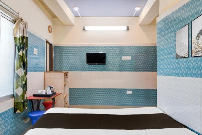 super hotel o shibpur tram depot