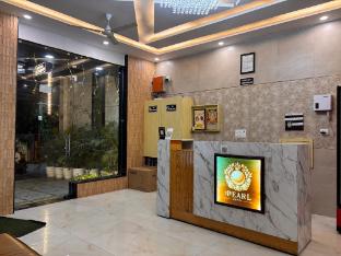 The Pearl Hotel,,5 star