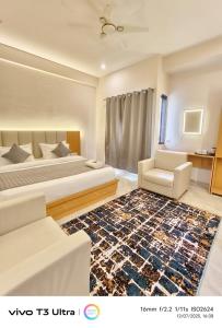 vamika family suites