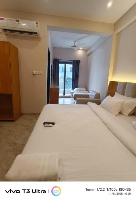 vamika family suites