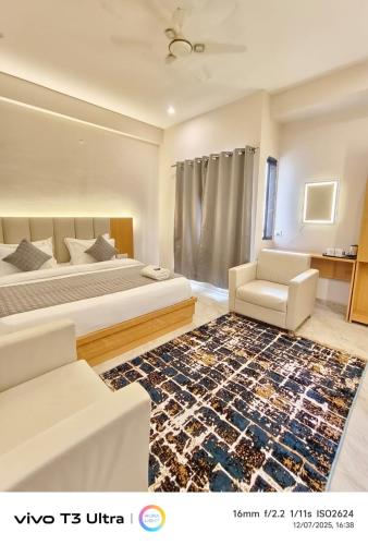 vamika family suites