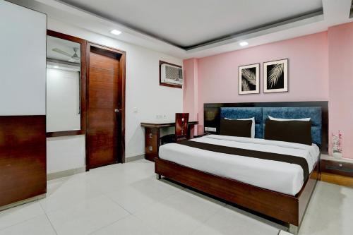 Super Townhouse Millenium City Centre,,3 star